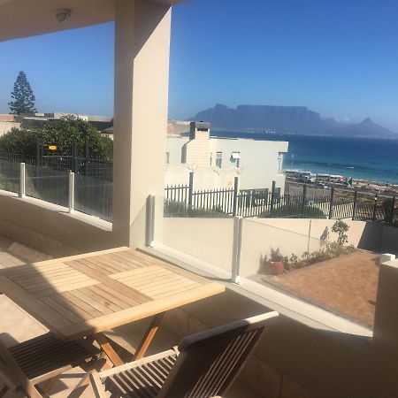 2Whitewaters Bloubergstrand Homestay ภายนอก รูปภาพ