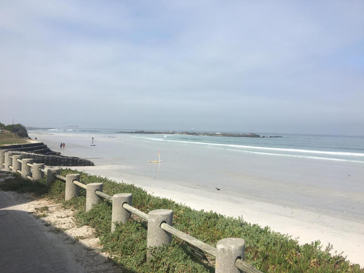 2Whitewaters Bloubergstrand Homestay ภายนอก รูปภาพ